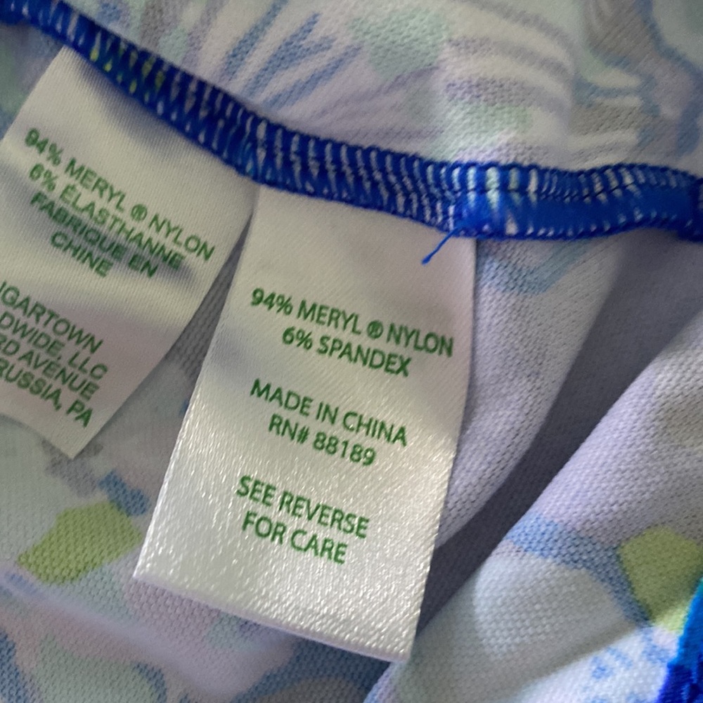 Lilly Pulitzer 3/4 sleeve top - Picture 4 of 7
